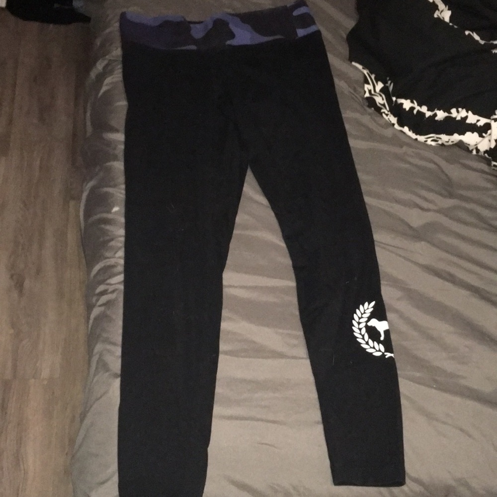 pink leggings !